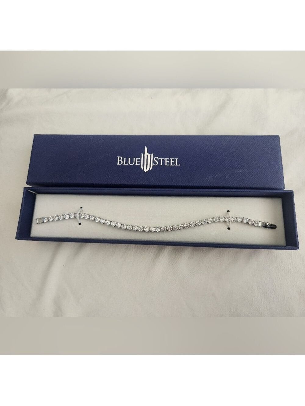 NWOT Blue Steel Stunning Round CZ Stone Tennis Bracelet.